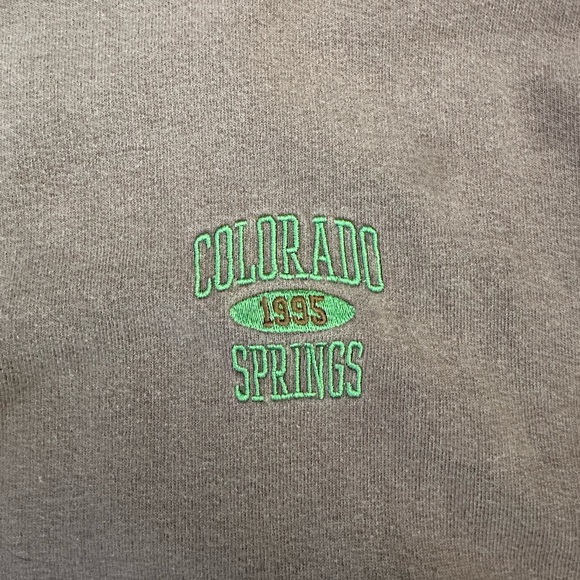 COPY - Urban Outfitters Colorado Crew Neck - Picture 3 of 4